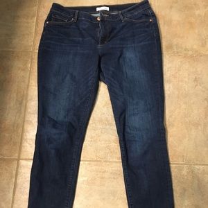 Loft curvy skinny jeans.  Size 12/31
